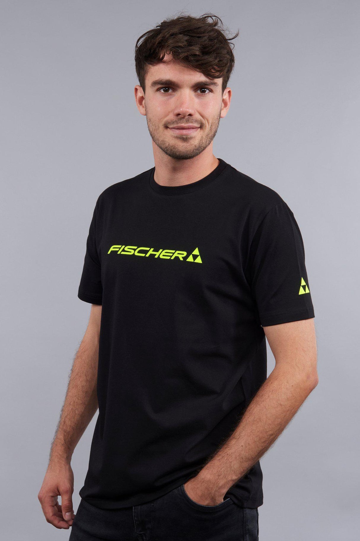 FG64020_1581321168637_g64020_t-shirt_big_logo_black