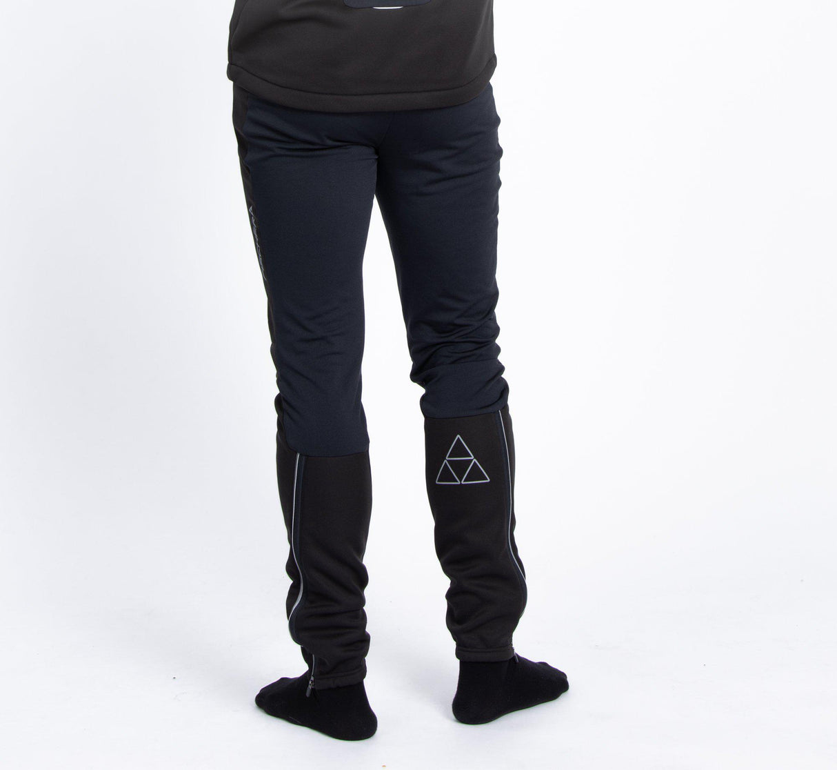 LM1002-BLAC_BLANK_(1)