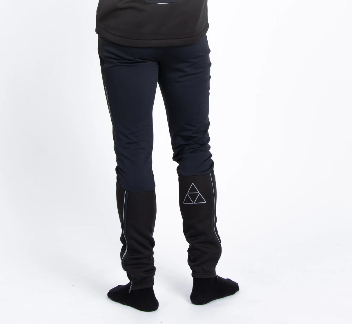 LM1002-BLAC_BLANK_(1)