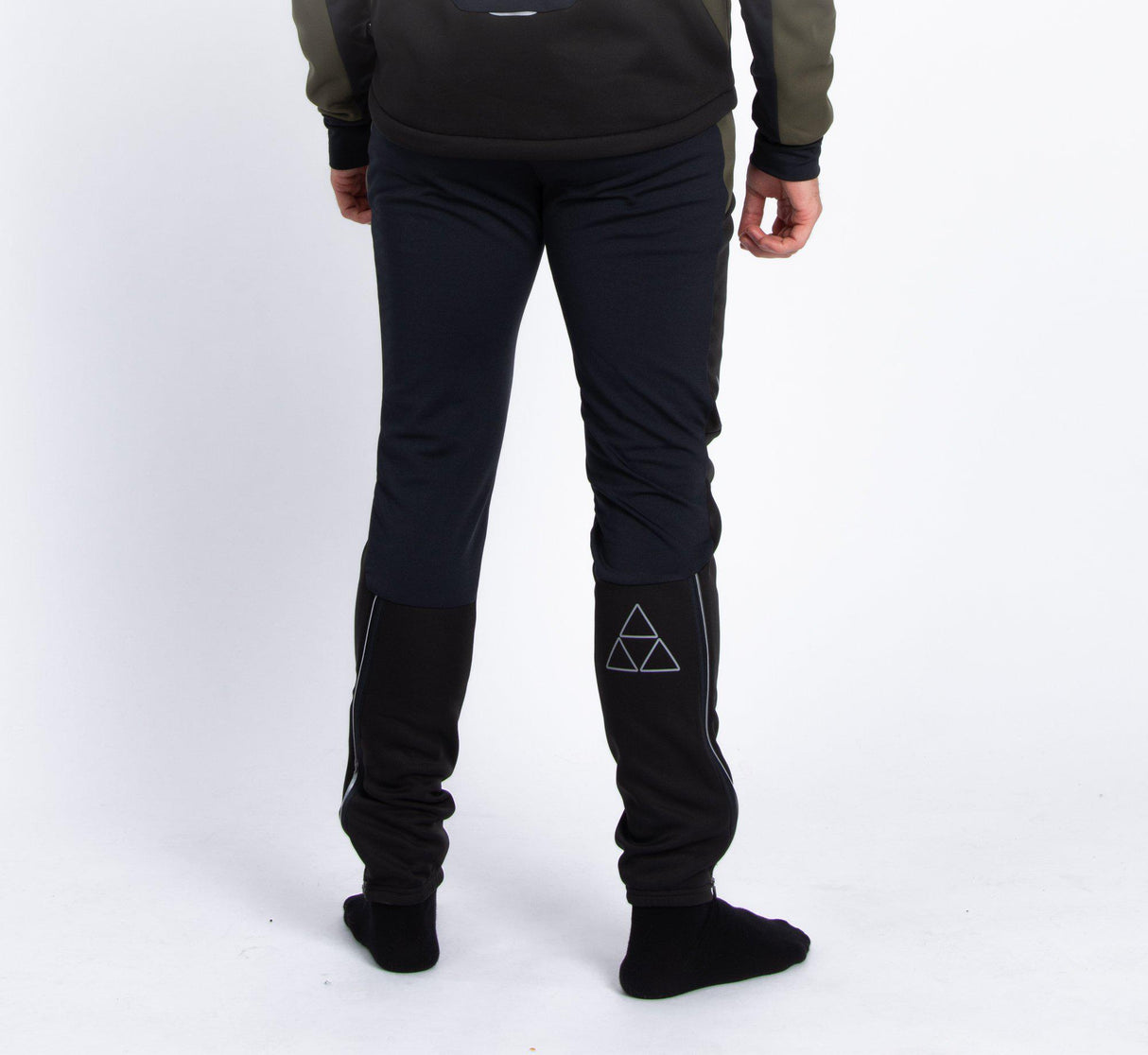 LM1007-BLAC_BLANK_(2)