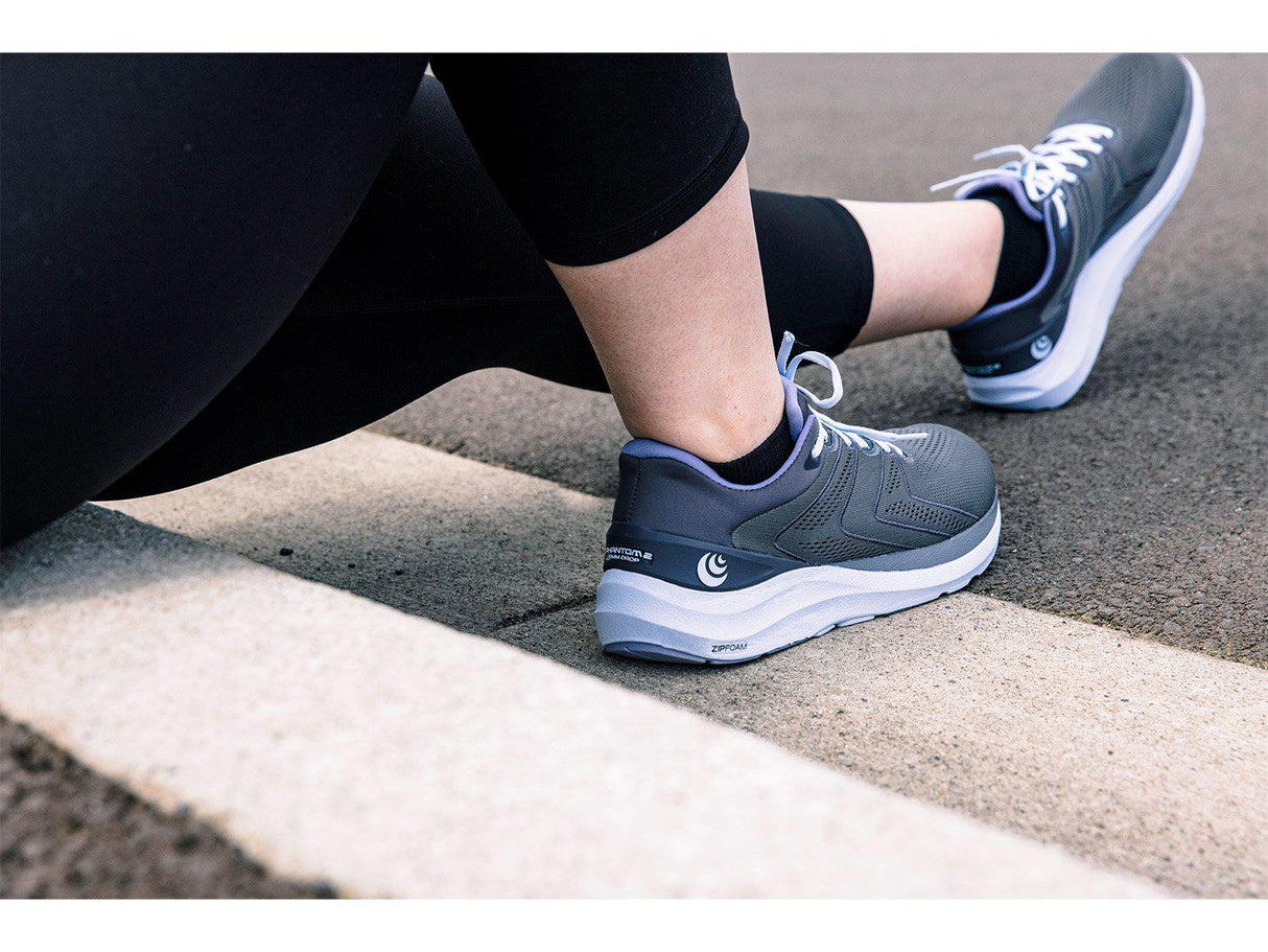 Phantom 2 bekväma löparskor med bred tåbox för dam